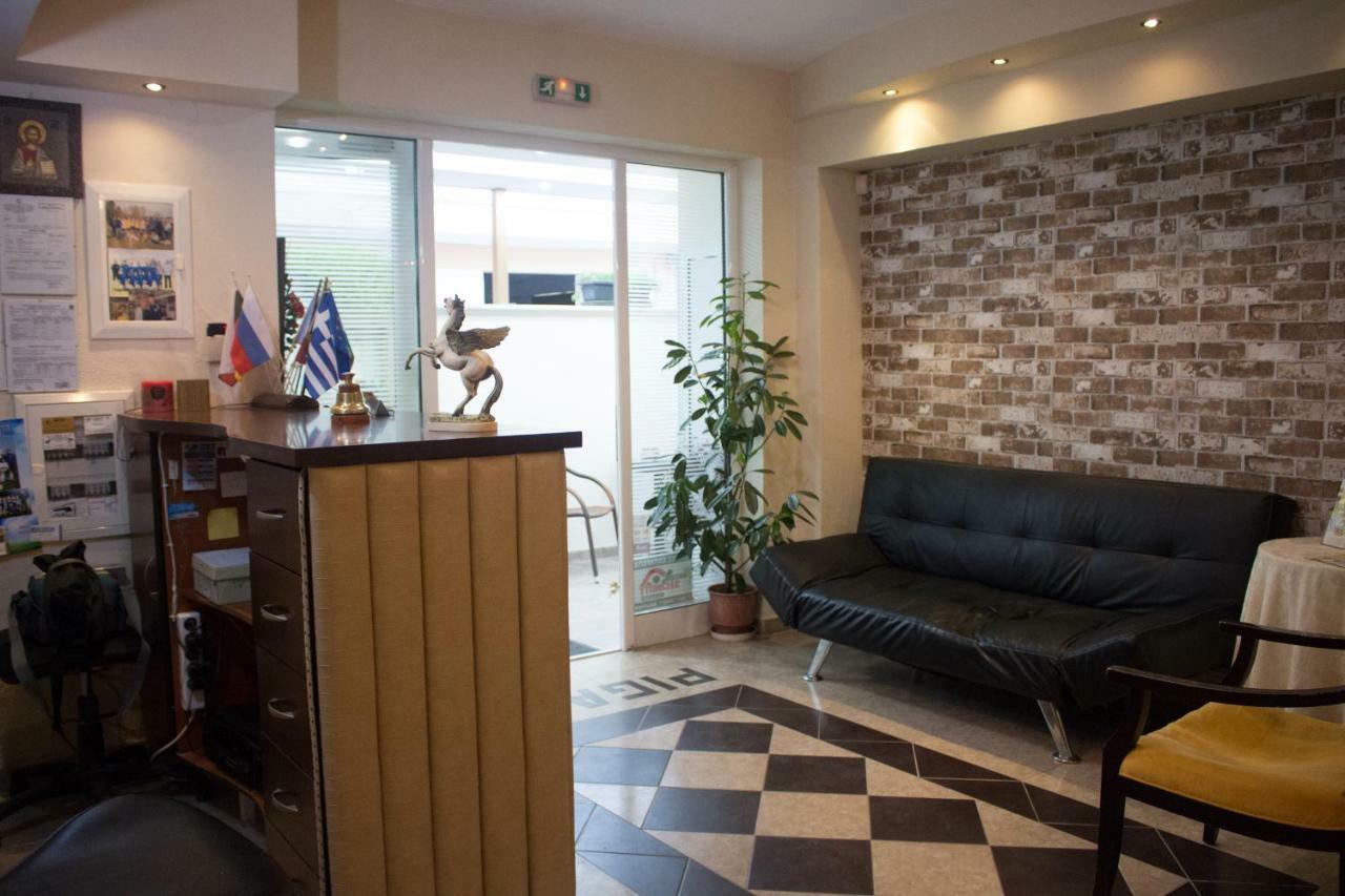 Paralía Hotel Villa Pigasos المظهر الخارجي الصورة